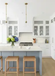 Linen Loggia - image 2